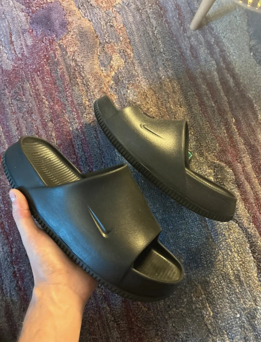Nike Black Slides