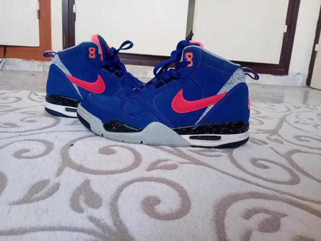 Nike Air Flight 13 Mid blue sneakers EU 41 second-hand, real photo, Lbass Original Morocco — both shoes side by side showing the infrared swoosh